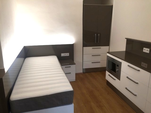 Prodej bytu 1+kk 18 m² Staroměstské náměstí, Mladá Boleslav 